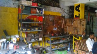 truck repair shops hyderabad CHANDU MOTOR WORKS