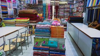 quilt shops lucknow PREM VASTRA BHANDAR - Bedsheets,Curtains,Blankets,Razai,Sofa Cover,Doormats,Hotel linen,Doormats,etc in Lucknow