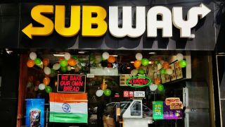 sandwich shops lucknow Subway